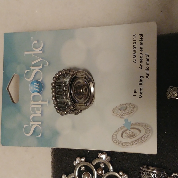 Jewelry Lot: Snap in Style* TEN pieces!! - Picture 7 of 8